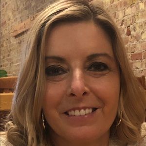 Meet your Posher, Paula